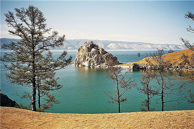 96 mau mea hoihoi e pili ana i Lake Baikal