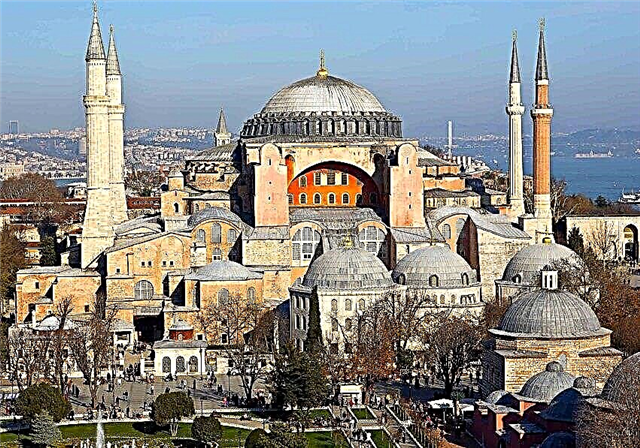 สุเหร่าโซเฟีย - Hagia Sophia