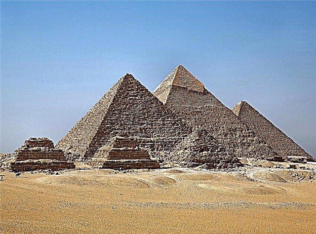 Amaphiramidi aseGibhithe