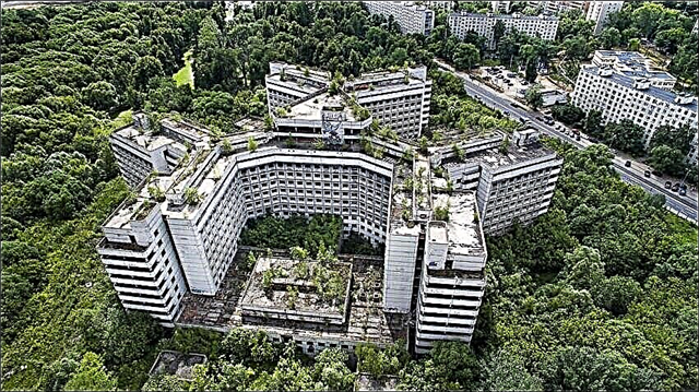 Khovrinskaya verlaten ziekenhuis